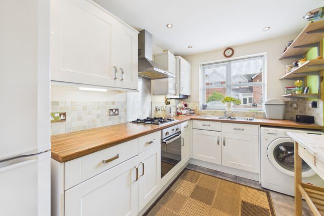 149a Standhill Road, Nottingham photo 3