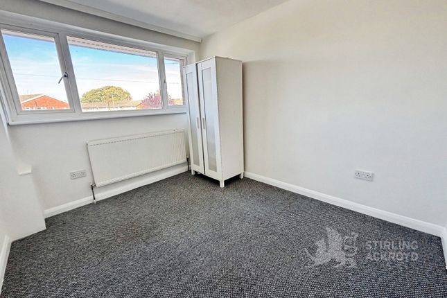 18, Marriott Close, Middlesex photo 3