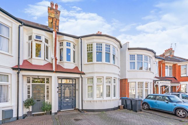 Flat for sale in Cranley Gardens, London