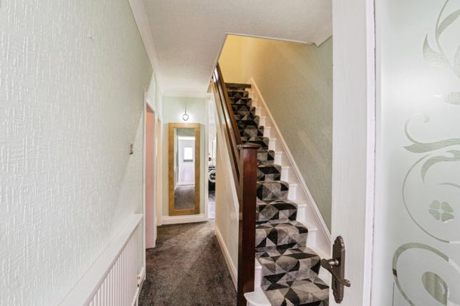 10, Manor Drive, Lancashire photo 2