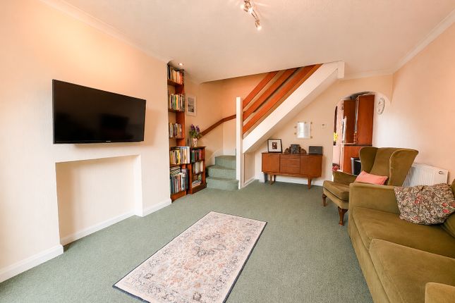 22, Nurseries Close, Exeter photo 2