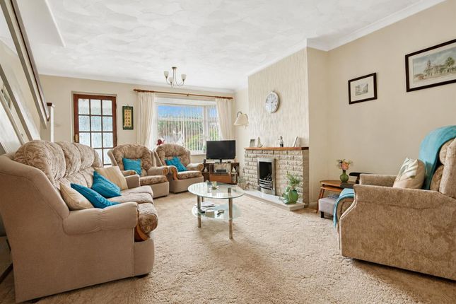 199, West Street, Fareham photo 2