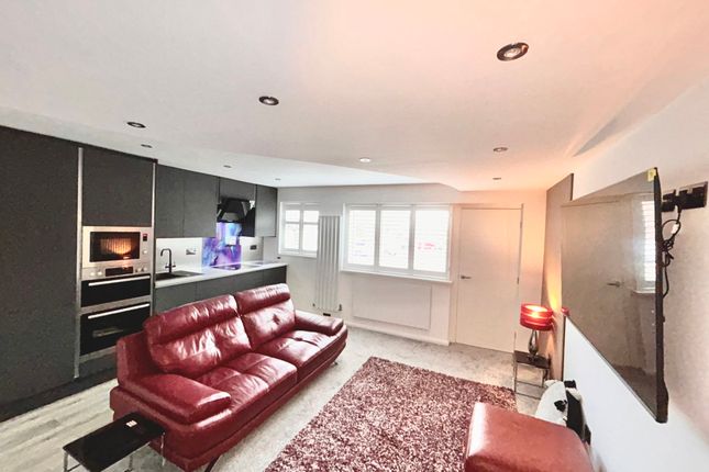22, Celandine Way, Gateshead photo 4