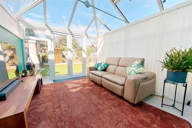 39, North Farm Road, West Sussex photo 2