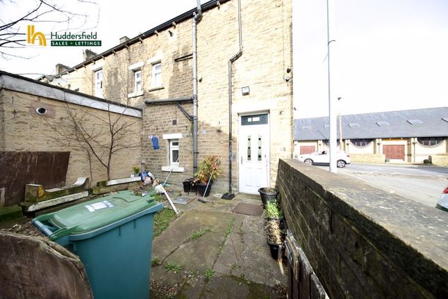 Property to rent in Calton Street, Huddersfield