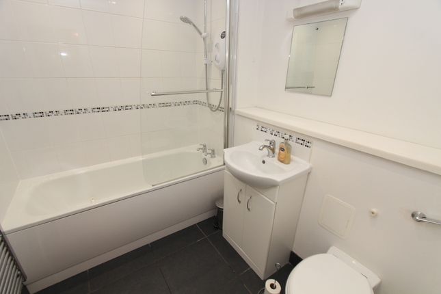 49, Maltings Place, Reading photo 2