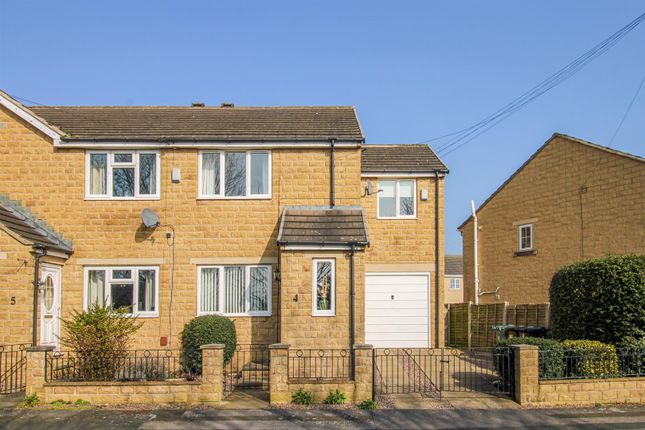 3-bed house on 4, Broad Way Court, Dewsbury, £190,000