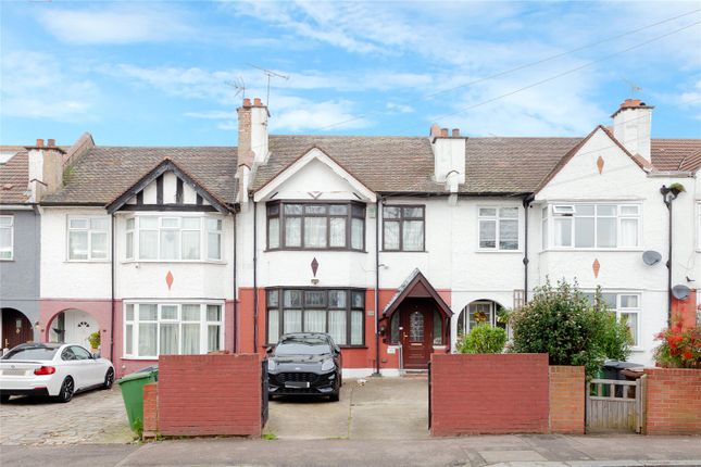 Terraced house for sale in Hainault Road, Leytonstone, London