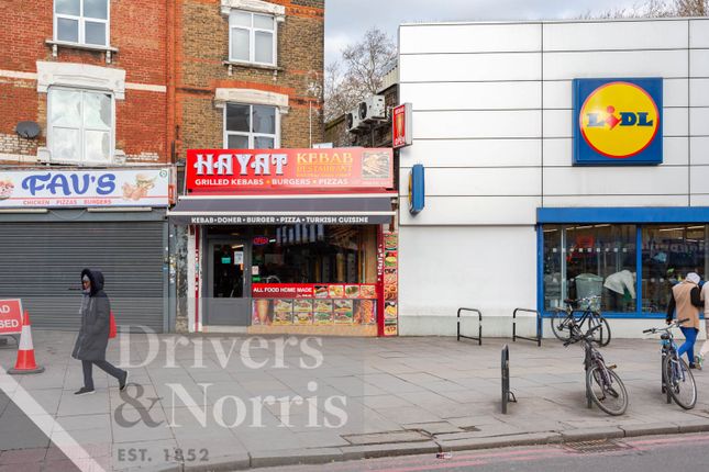 Restaurant/cafe to let in Seven Sisters Road, London