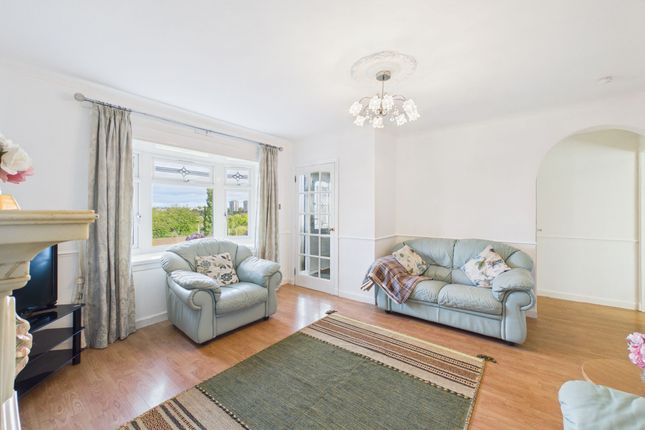 2 Annerley Place, Coatbridge photo 3