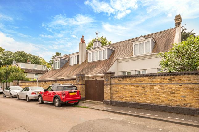 Thumbnail Property to rent in Stanley Road, East Sheen