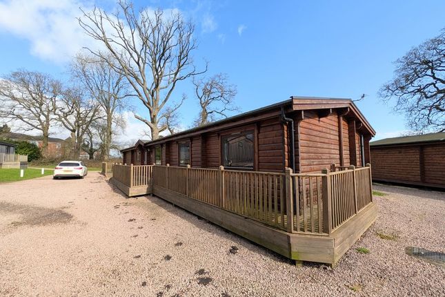 Lodge 9, Kenwick Park, Louth photo 2