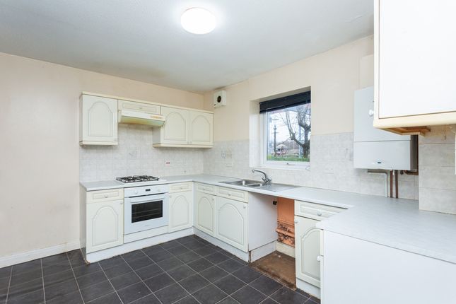 86, Princes Reach, Ashton on Ribble photo 2