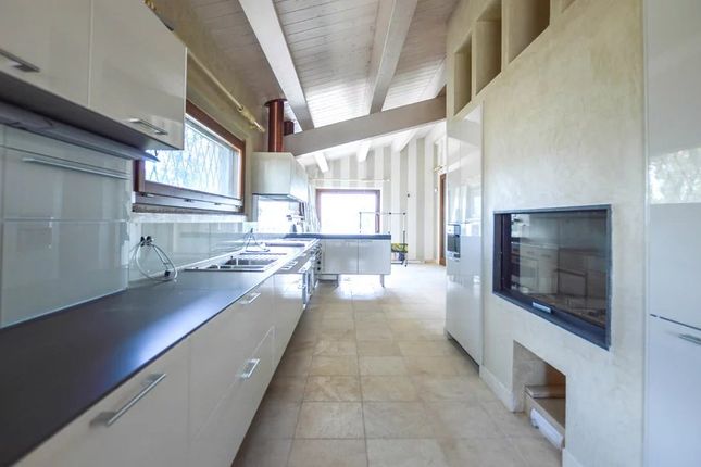 Villa for sale in Senigallia Le Marche, Monte San Vito, 60037