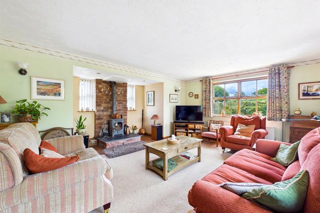 Sun Cottage, 54 Poolbrook Road, Malvern photo 3