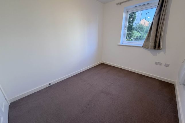 3, Columbia Crescent, Wolverhampton photo 5