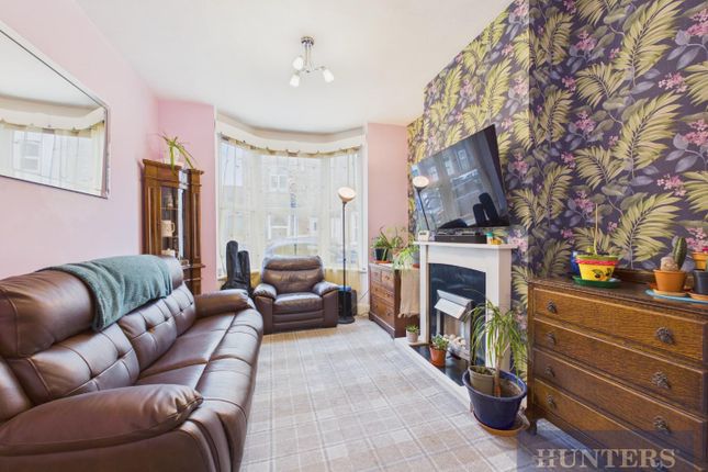 10, Spring Bank, Scarborough photo 2