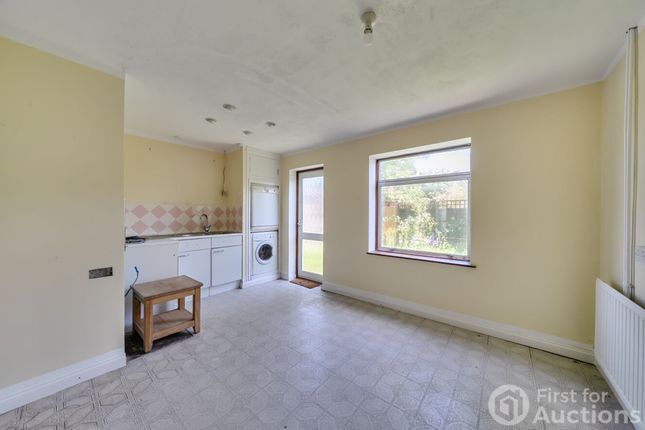 138 Whitehorns Way, Abingdon photo 2