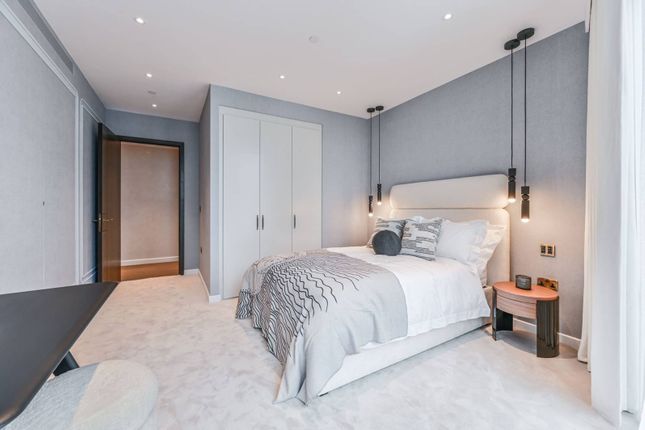 Thumbnail Flat for sale in Thames City, Nine Elms