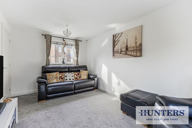20, Thomas Drive, Leeds photo 4