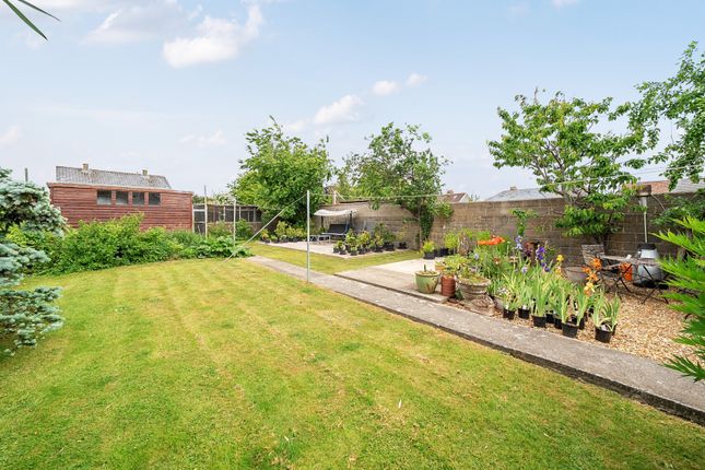 4 Fosseway South photo 2