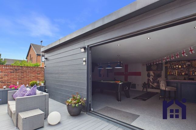 3 Marigold Court, Leyland photo 4