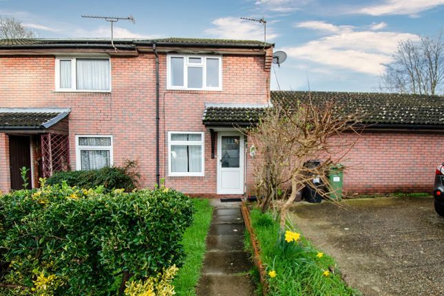 Thumbnail Terraced house to rent in Lynn Close, West End, Southampton