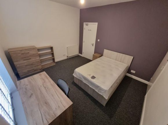 Shared accommodation to rent in Haworth Street, Hull, Kingston Upon Hull