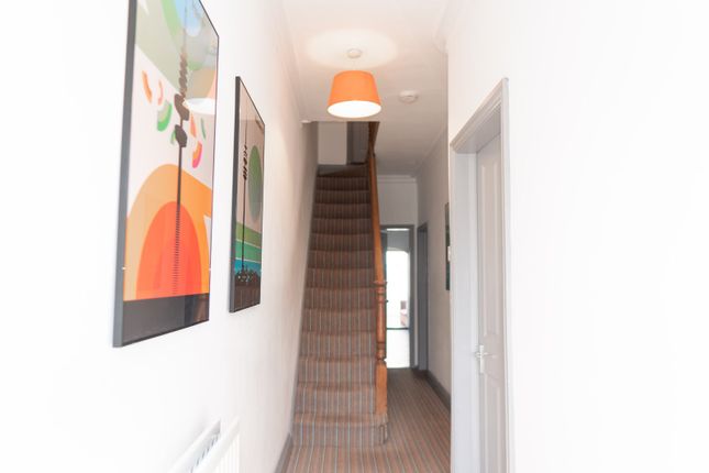 10, The Groves, Cheshire photo 3