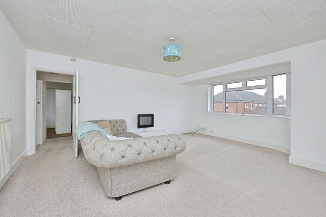 4, Lady Mary Road, Norwich photo 2