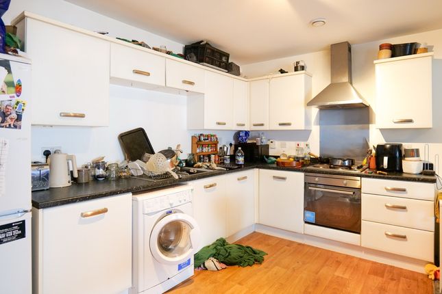 Apartment 60, Elmira Way, Salford photo 5