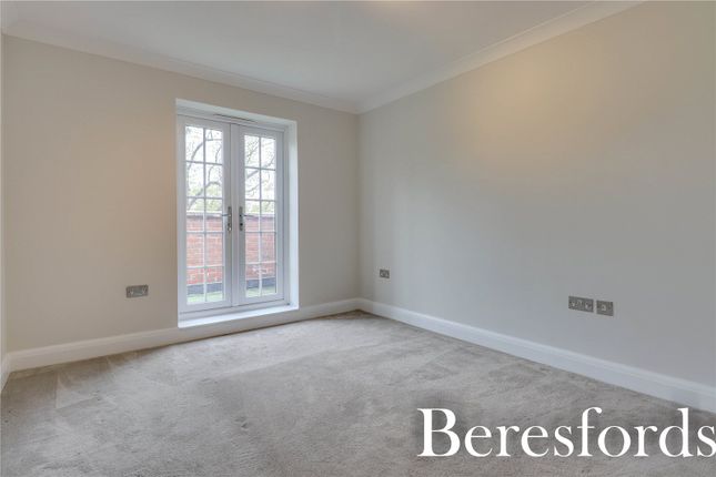 Flat for sale in Priests Lane, Brentwood
