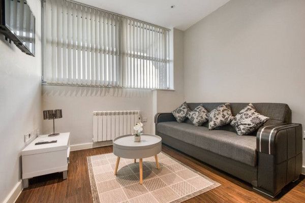 Thumbnail Flat to rent in Axis House, 242 Bath Road, Hayes, Greater London