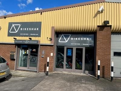 Thumbnail Light industrial to let in 3 Oakfield Trading Estate, Altrincham, Cheshire