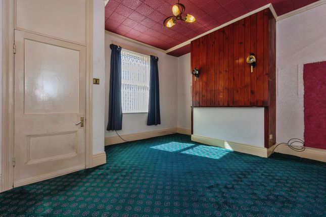 6, Wilkinson Street, Ashton-under-Lyne photo 2