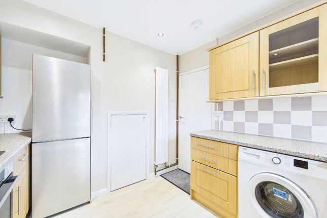 42, West Road, South Ockendon photo 4