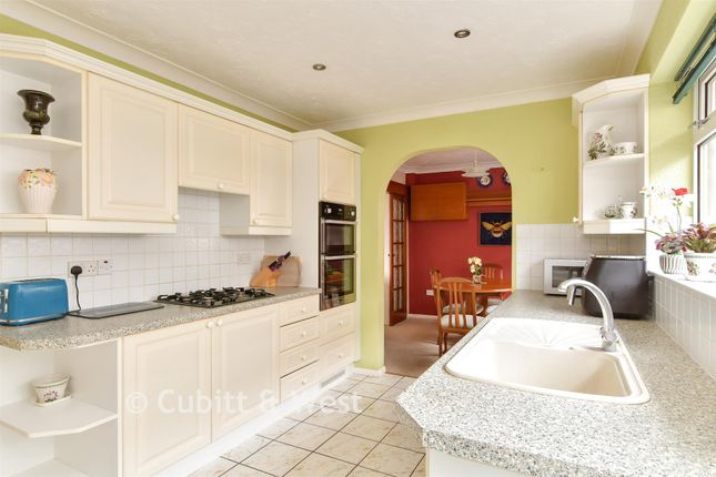 133, Crescent Drive South, Brighton photo 4