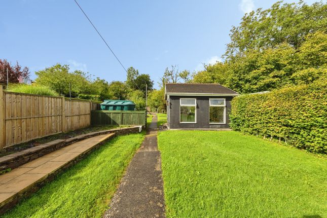 66, Llannon Road, Llanelli photo 2