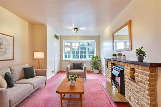 8, Poplar Avenue, Nottingham photo 2