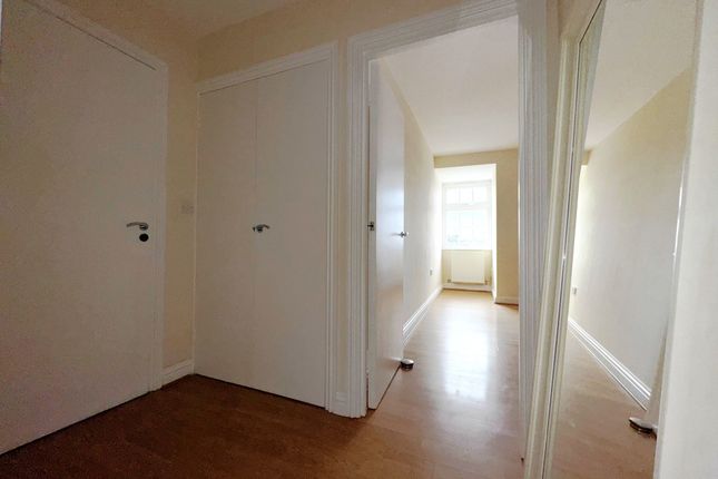 Flat 5, Longbow Court, Tunbridge Wells photo 2
