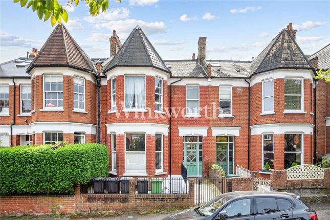 Flat for sale in Quernmore Road, London