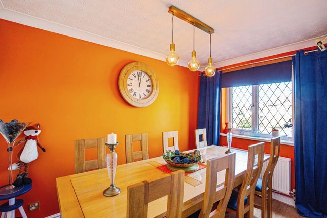 18, Thornbank, Lancashire photo 4