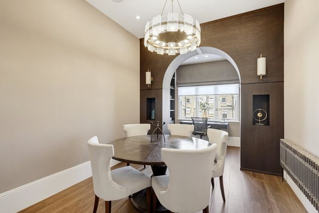Flat C, 44, Onslow Gardens, London photo 4