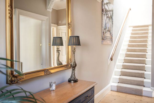 7, Lennox Avenue, Stirling photo 4