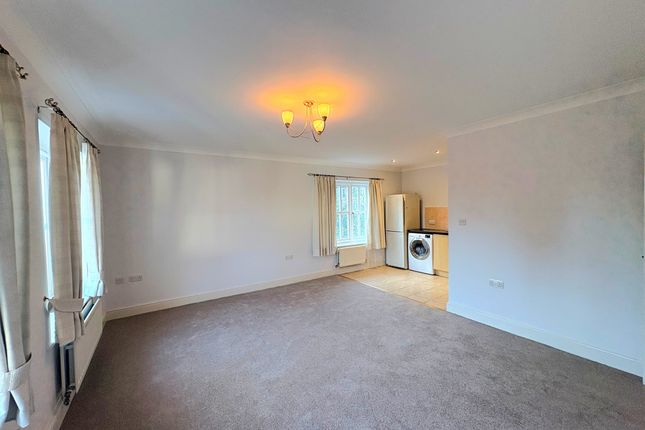 14, Fletcher Way, HAYWARDS HEATH photo 3