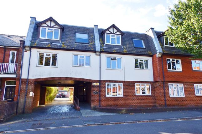 1 Bed Flat For Sale In Cheriton Court 133 Green Street