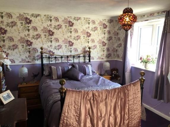 End Terrace House For Sale In Croft Mead Chichester West