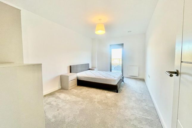 Flat for sale in Apartment 6, Bayley Place, Riverside Park, Ashford