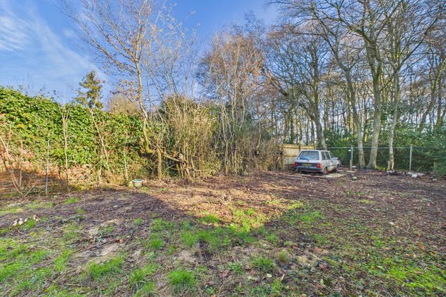Tip Top, Spurlands End Road, High Wycombe photo 3