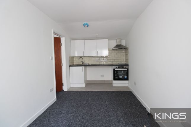 Flat to rent in St. Denys Road, Southampton